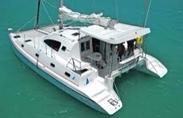 luxury yacht rental mumbai