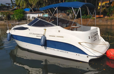 luxury yacht in mumbai